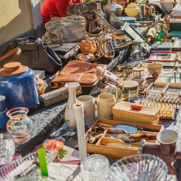 Flohmarkt am Platz am Feuersee in Stuttgart-West